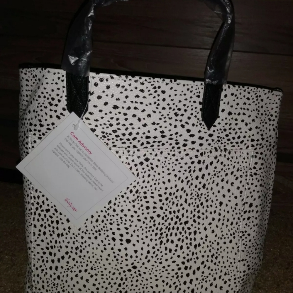 **NEW** Thirty-One Window Shopper Ltd